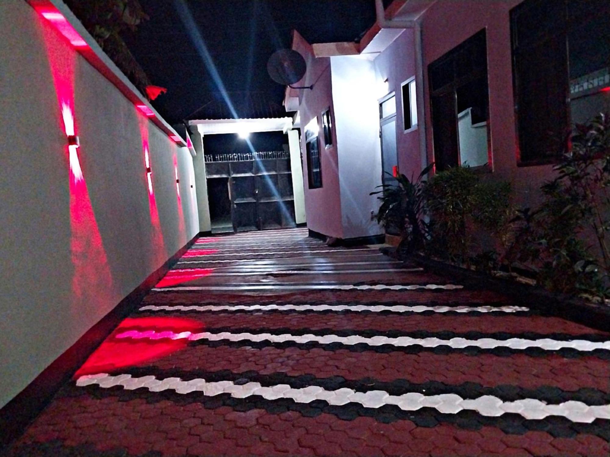 California Lodge Bagamoyo Extérieur photo