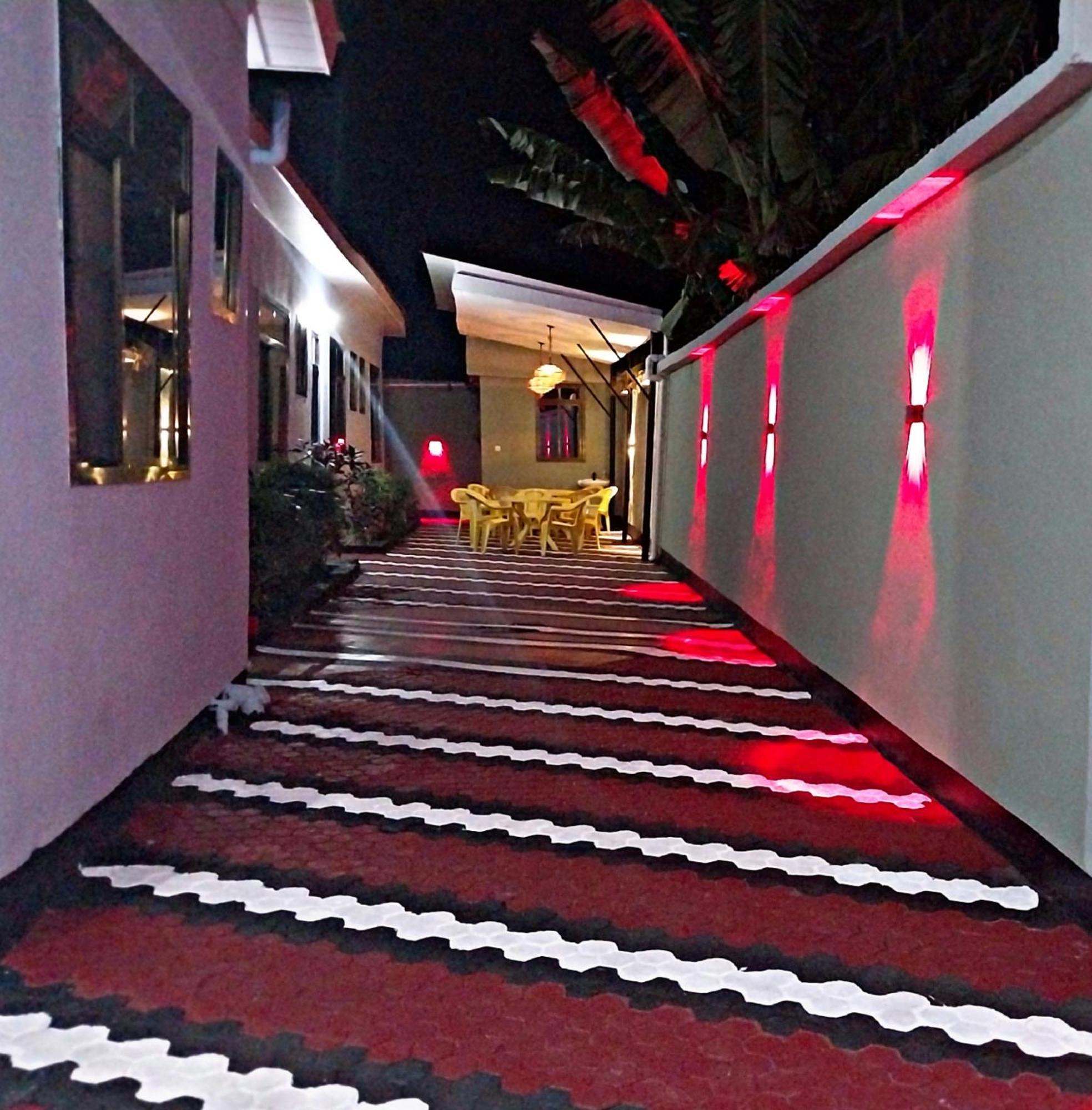 California Lodge Bagamoyo Extérieur photo